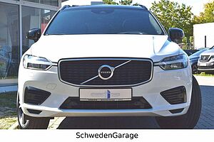 Volvo  T8 R Design Plug-In Hybrid AWD Panorama