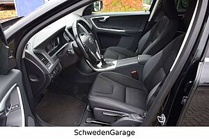 Volvo  D4 Momentum Geartronic