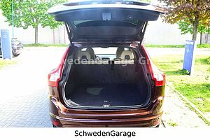 Volvo  D4 Summum 8-Gang Geartronic AHK