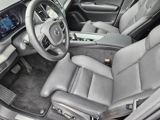 Volvo  B5 D AWD Plus Bright+AHK+360°+Pano+Standheizung