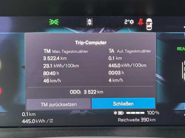 Volvo  B5 D AWD Plus Bright+AHK+360°+Pano+Standheizung