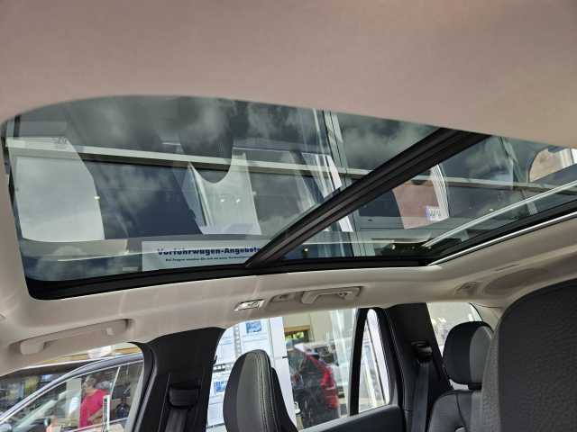 Volvo  T8 AWD Recharge Inscription Expression+AHK+Pano+StHz.