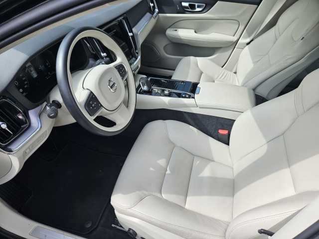 Volvo  T6 AWD Recharge Geartronic Inscription Expression