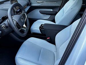 Volvo  Twin Motor Performance AWD Ultra + Pano+360°Kamera+ACC