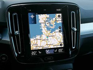 Volvo  T2 2WD Plus Dark, Navi, Kamera uvm.