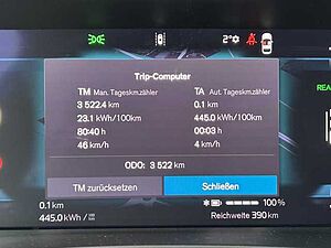 Volvo  B5 D AWD Plus Bright+AHK+360°+Pano+Standheizung