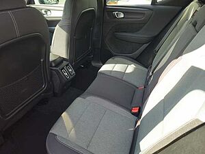 Volvo  B3 B DKG Core+AHK+Blis+ACC+Kamera+