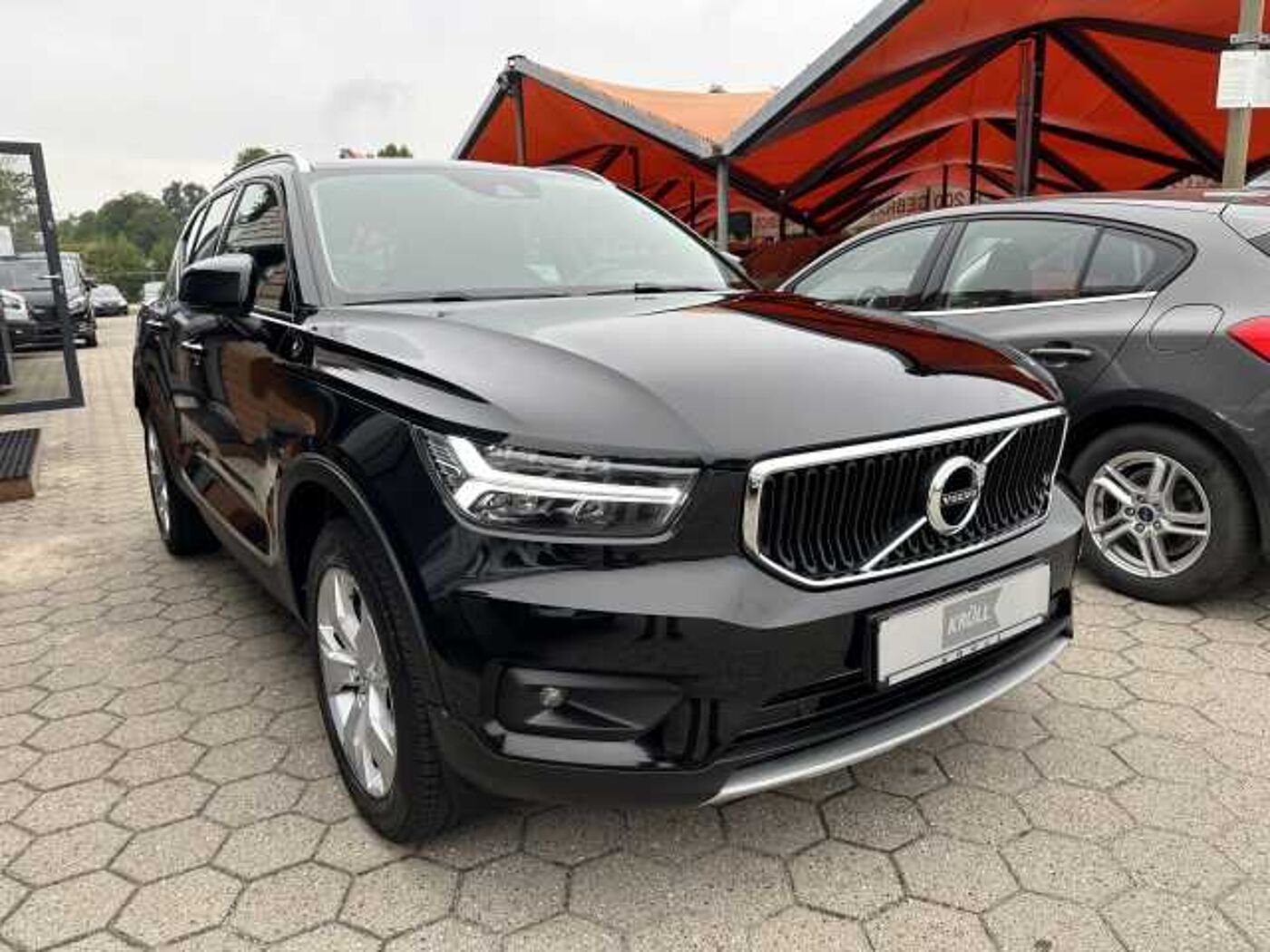 Volvo  T3 Momentum Pro Autom. Rückfahrkamera WinterPaket