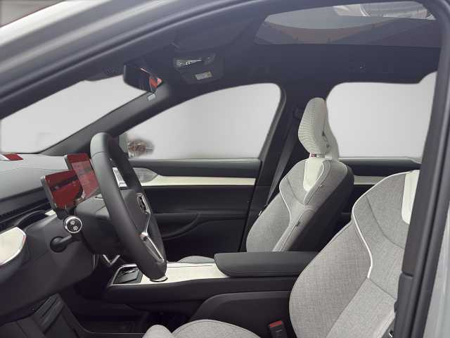 Volvo  Twin Motor Performance AWD Ultra