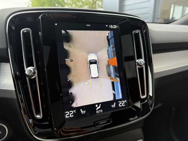 Volvo  Momentum Pro 2WD, Winter Paket, Panoramadach, Fernlichtassistent