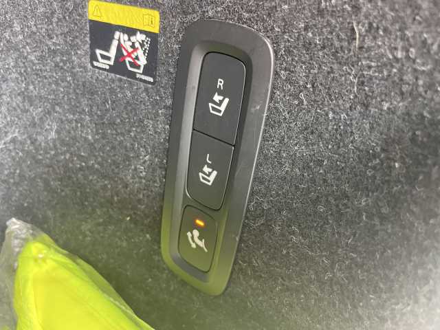 Volvo  D4 AWD Inscription AHK Panorama