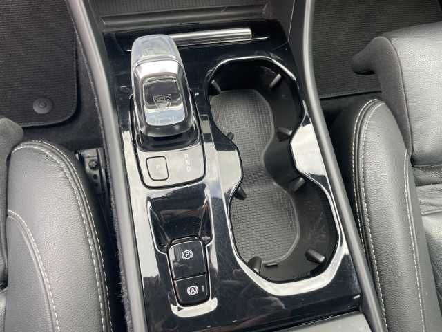 Volvo  D4 AWD Inscription AHK Panorama