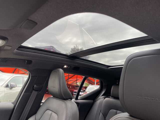 Volvo  D4 AWD Inscription AHK Panorama