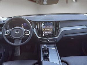 Volvo  B4 AWD Diesel Plus Bright