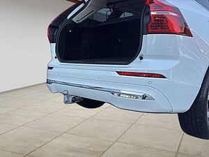 Volvo  B4 AWD Diesel Plus Bright