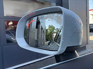 Volvo  B4 AWD Diesel Plus Bright