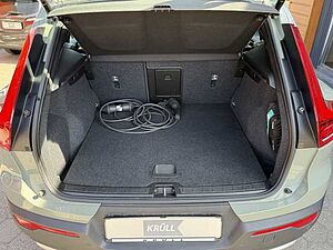 Volvo  Core Recharge Plug-In Hybrid 2WD, Fernlichtassistent, RFK