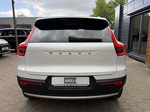 Volvo  Momentum Pro 2WD, Winter Paket, Panoramadach, Fernlichtassistent