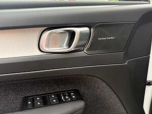 Volvo  Momentum Pro 2WD, Winter Paket, Panoramadach, Fernlichtassistent