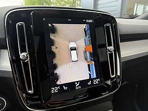 Volvo  Momentum Pro 2WD, Winter Paket, Panoramadach, Fernlichtassistent