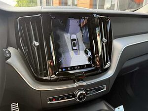 Volvo  R Design Recharge Plug-In Hybrid AWD, Panoramadach, Sitzbelüftung, H&k