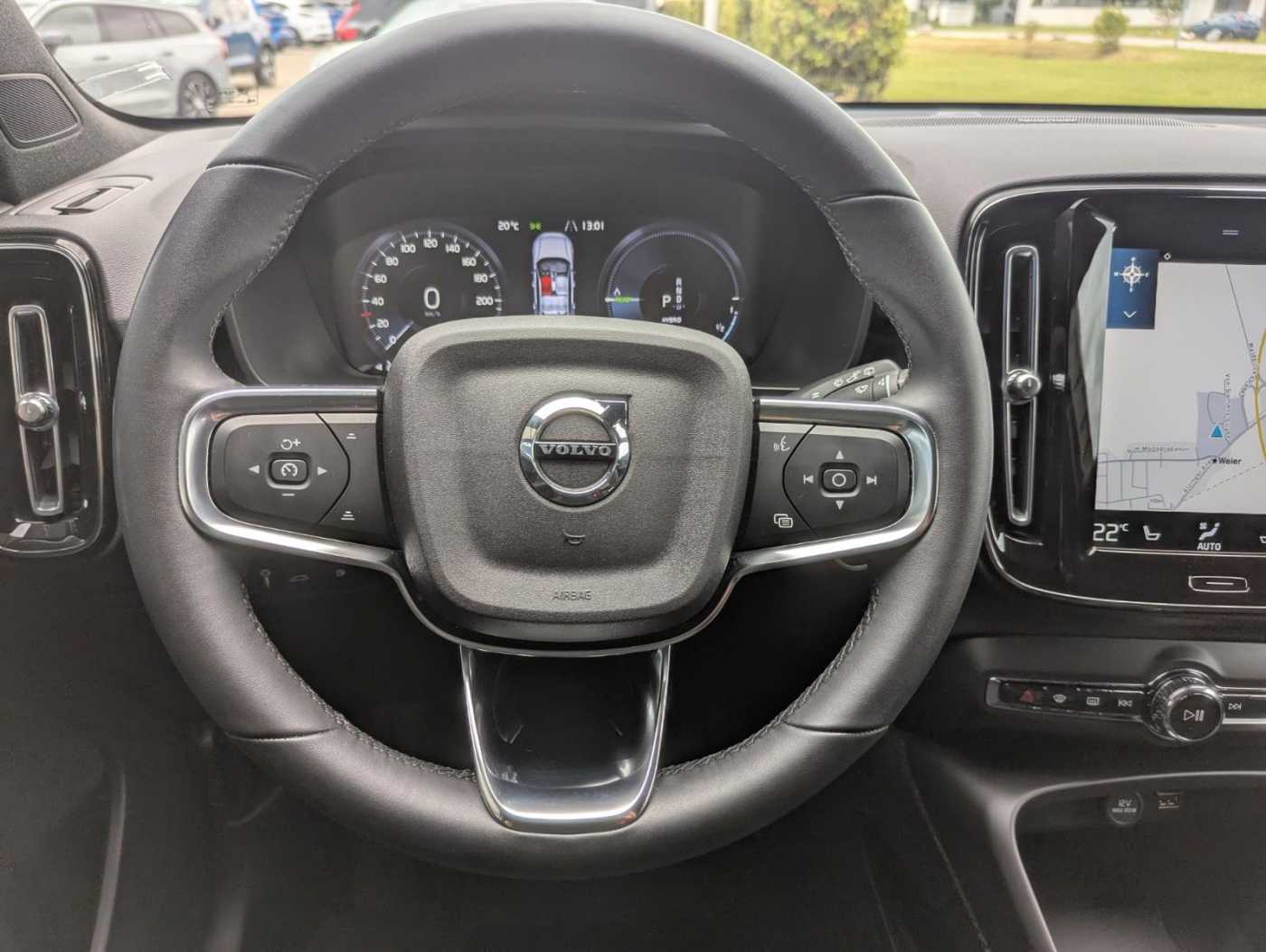 Volvo  Plus Dark Recharge Plug-In Hybrid