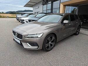 Volvo  V60 T8 TWIN ENGINE (223KW/303PS) Inscription aut.