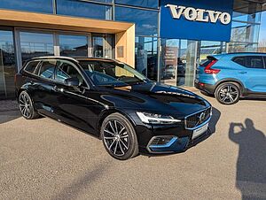 Volvo  T6  AWD Recharge Core