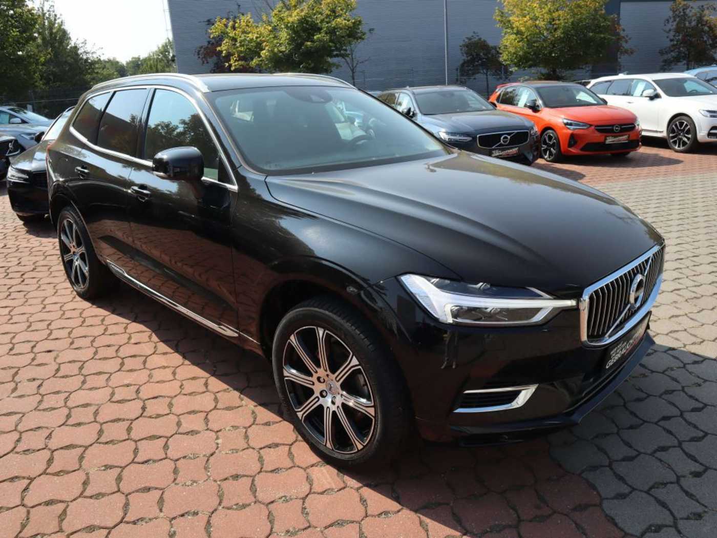 Volvo  T8 AWD Inscription+Harman+BLIS+Panorama+