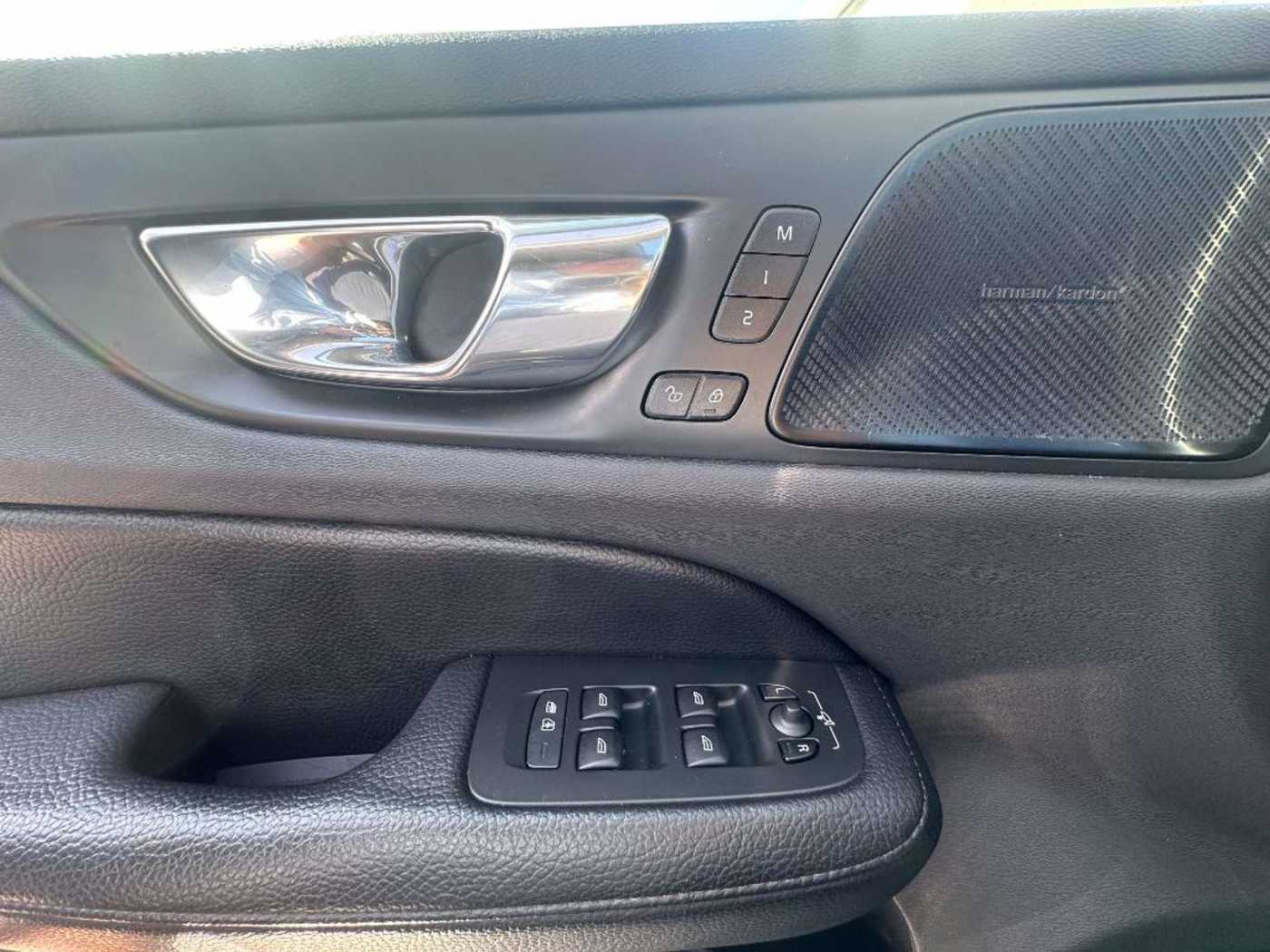 Volvo  T4 Geartr. Inscription+IntelliSafe+Kamera+
