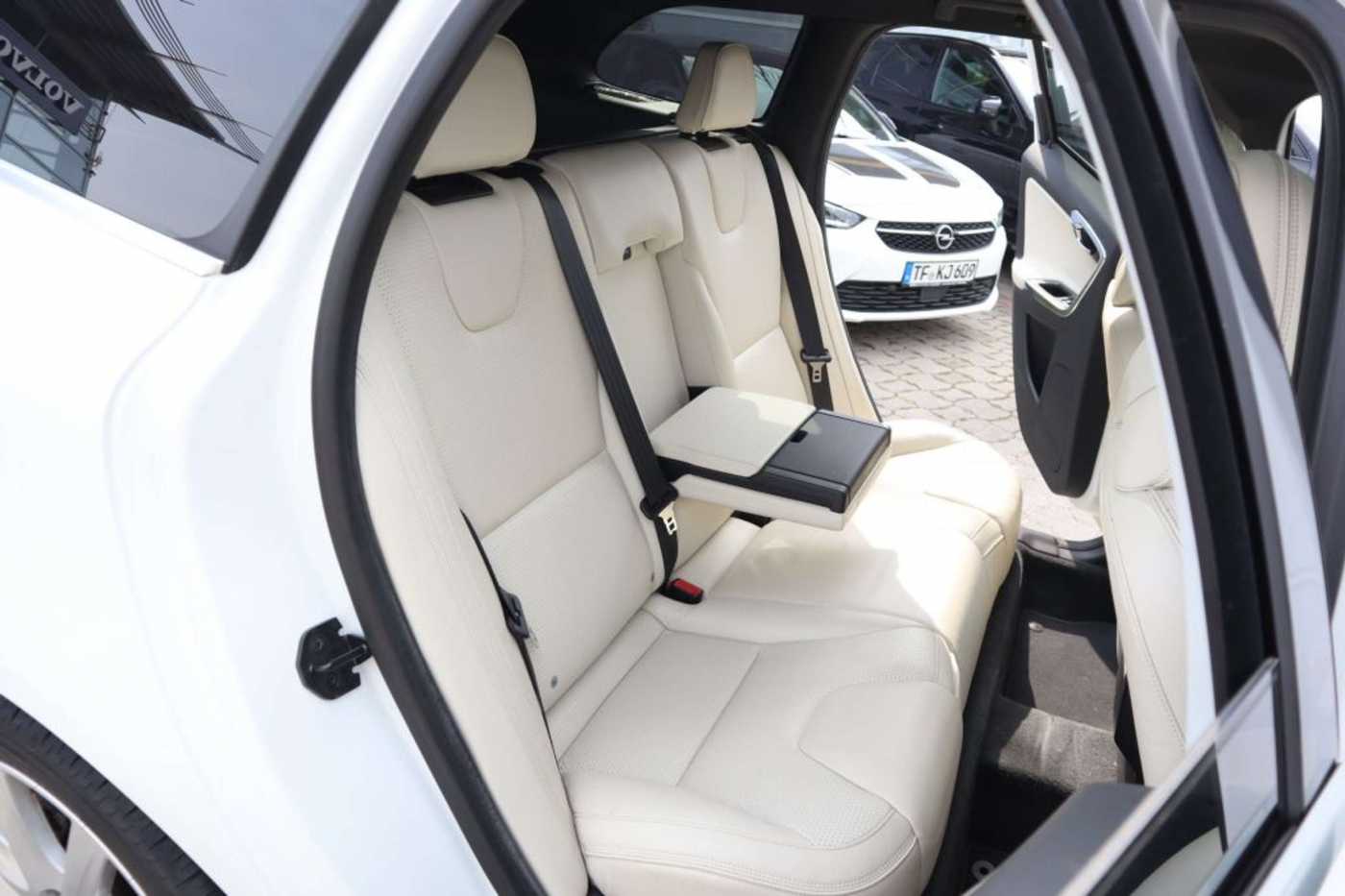 Volvo  D5 AWD Aut. Summum+Xenium+Heico+Polestar+