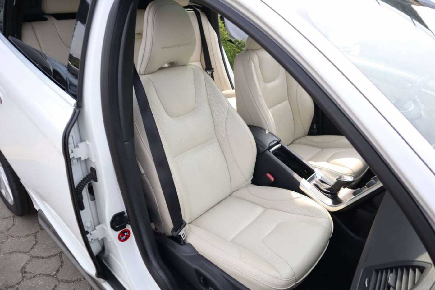 Volvo  D5 AWD Aut. Summum+Xenium+Heico+Polestar+