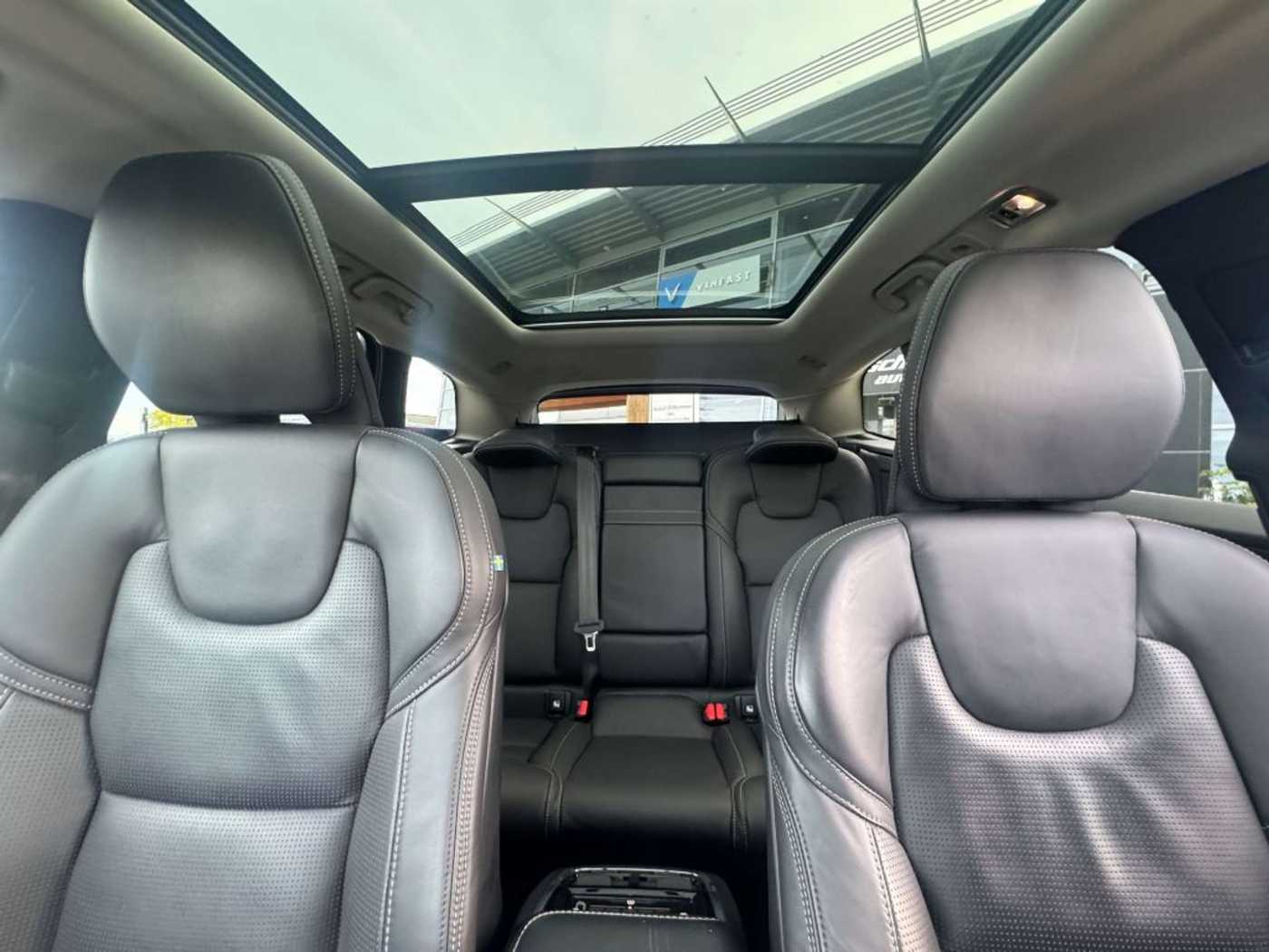 Volvo  B4D AWD Geartr Inscription+XeniumPro+Standh