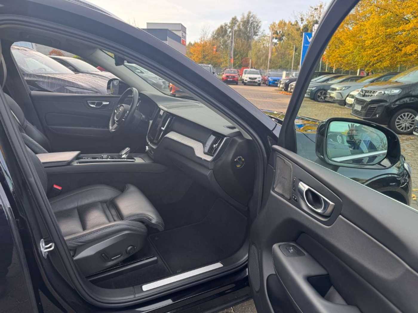 Volvo  B4D AWD Geartr Inscription+XeniumPro+Standh