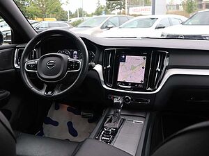 Volvo  T4 Aut. R-Design+Standheiz+19Zoll+Harman+