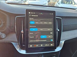 Volvo  T8 AWD Plus Dark+NEUES MODELL+Luft+HUD