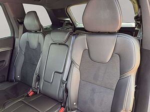Volvo  B5 D AWD Geartr. R-Design+7Sitzer+Luft