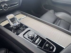 Volvo  B4D AWD Geartr Inscription+XeniumPro+Standh