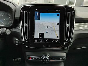 Volvo  XC40 Core, T2 Automatikgetriebe, Benzin