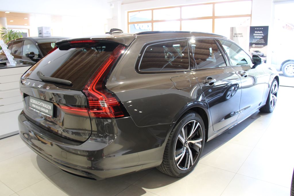 Volvo  V90 Recharge R-Design, T6 AWD Plug-in Hybrid