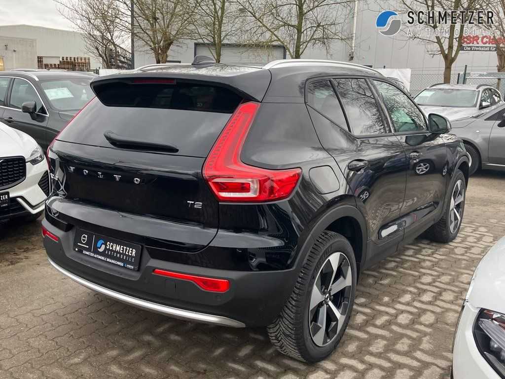 Volvo  +T2+Core+Carplay+E-Heckklap. +Keyless+Kamera+