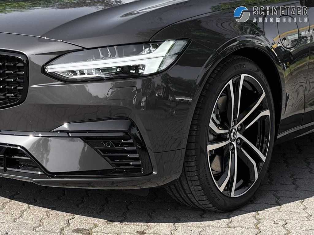 Volvo  +T8+AWD+Plug-in+Ultra Dark+360°Kam+Lenkradhzg
