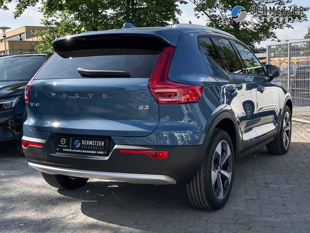 Volvo  +B3+Benzin+Core+360°Kamera+Keyless+DAB+LED++