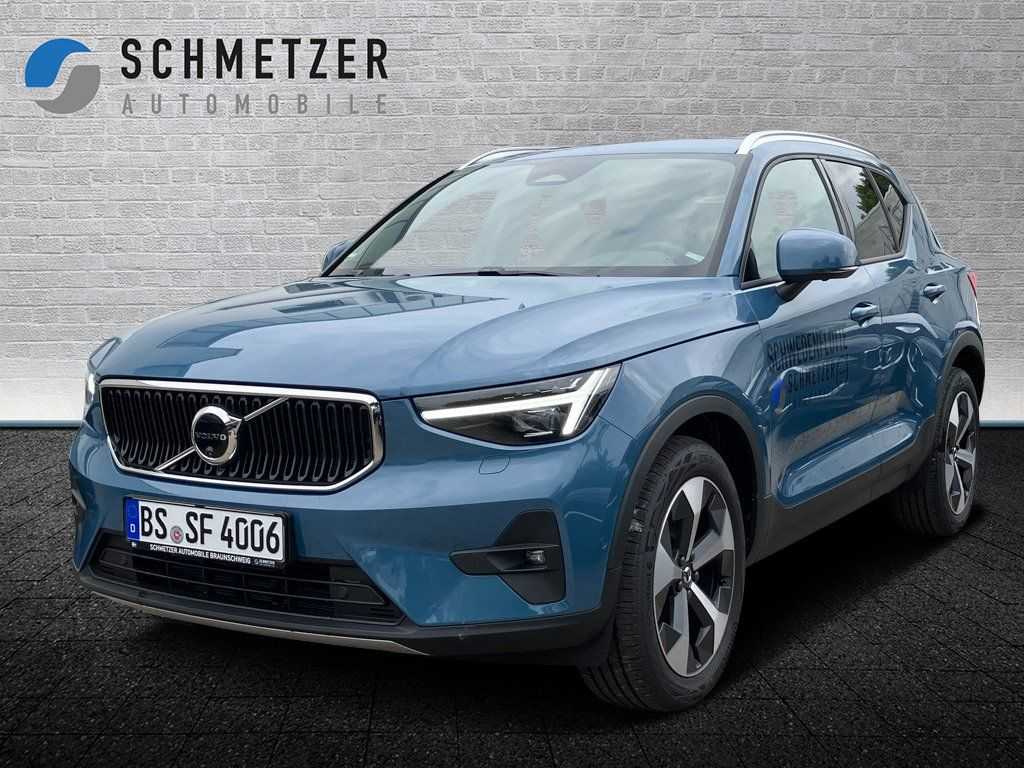 Volvo  +B3+Benzin+Core+360°Kamera+Keyless+DAB+LED++