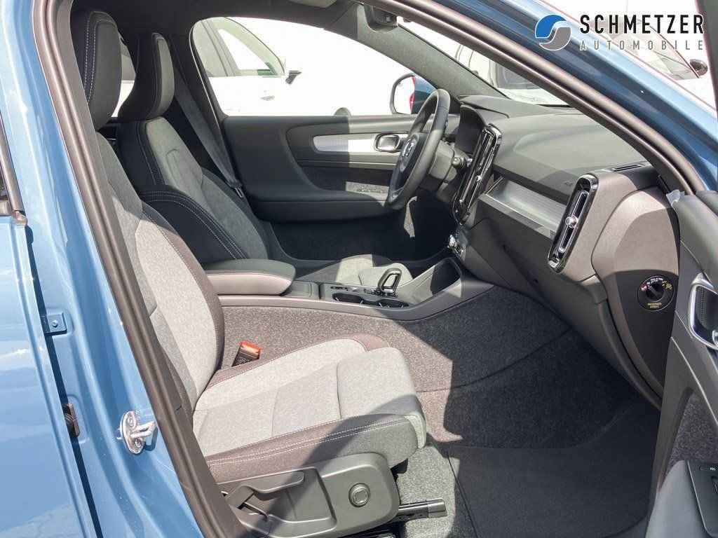 Volvo  +B3+Benzin+Core+360°Kamera+Keyless+DAB+LED++