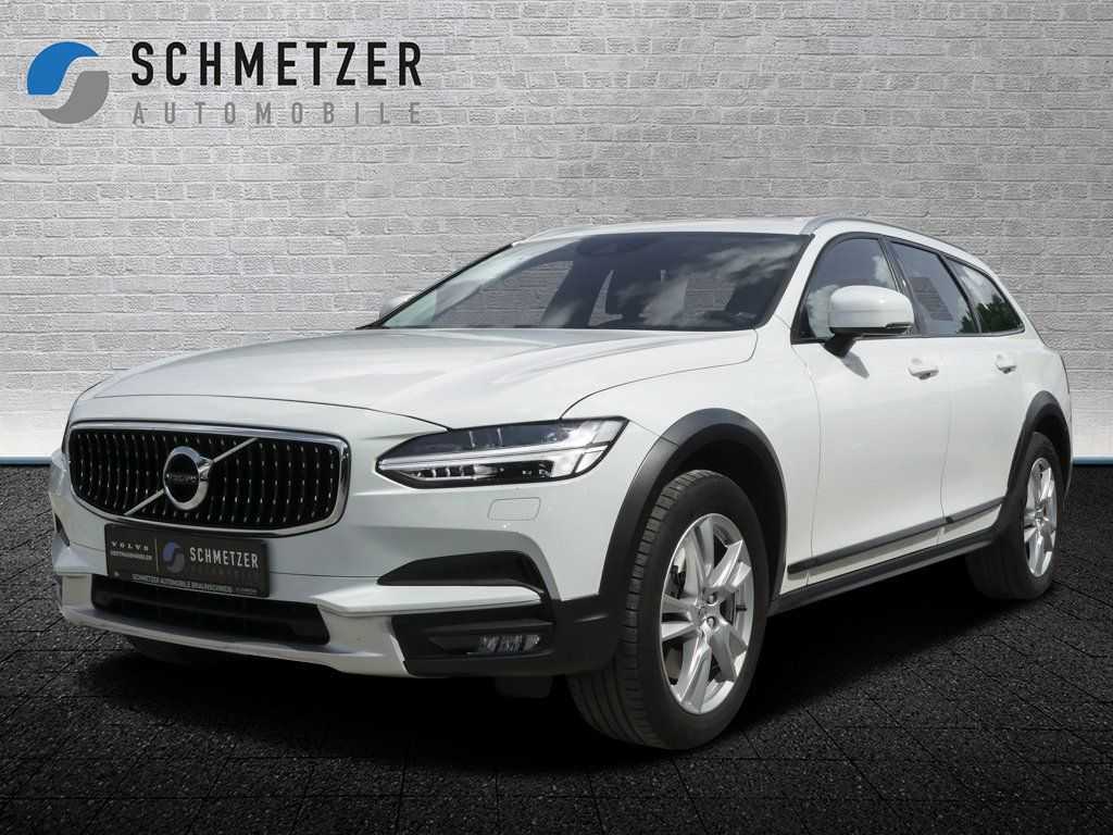 Volvo  CC+D5+AWD+GT+AHK semi+PDC v/h+elektr. Heckkl+