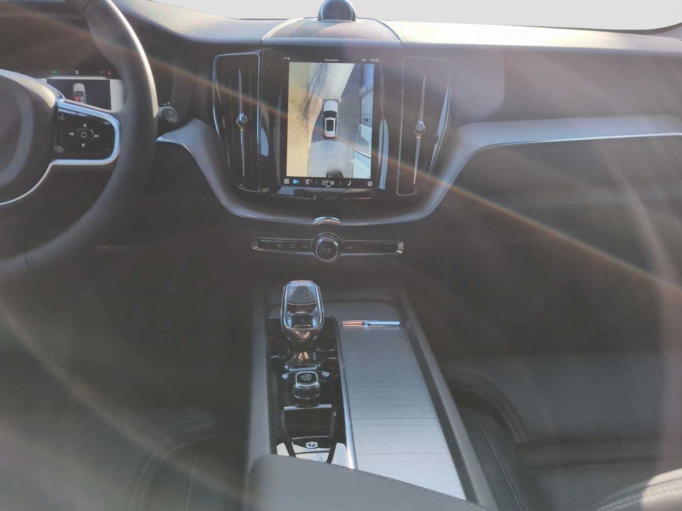 Volvo  +Black+Ed. +T8+AWD+Plus+Headup+Luftfw+BowersW