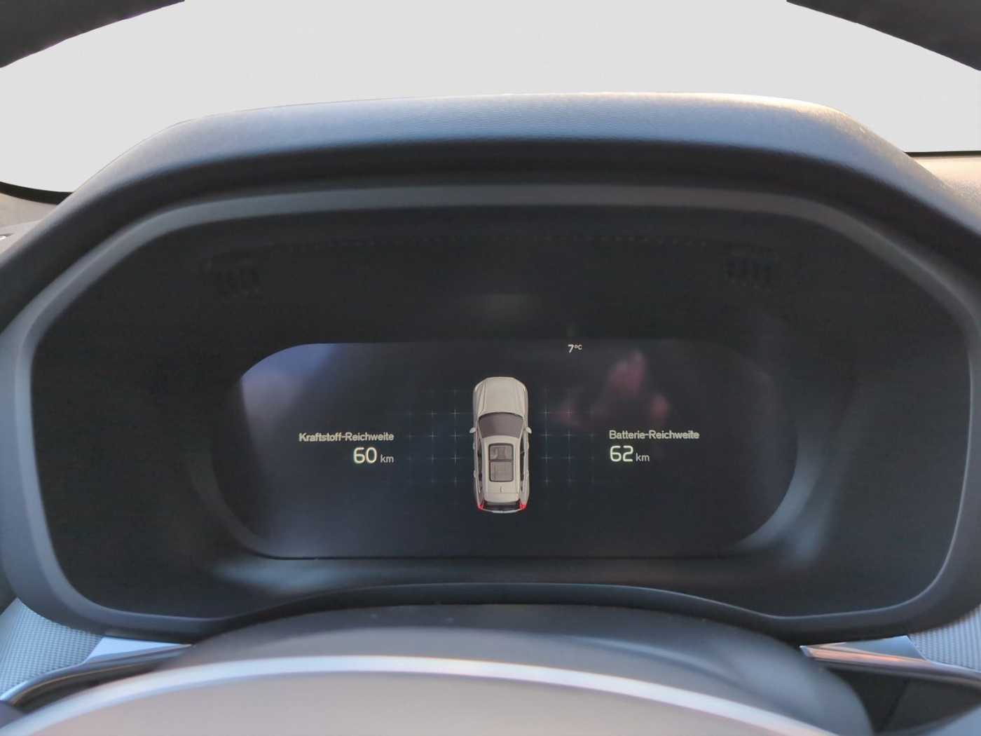 Volvo  +Black+Ed. +T8+AWD+Plus+Headup+Luftfw+BowersW