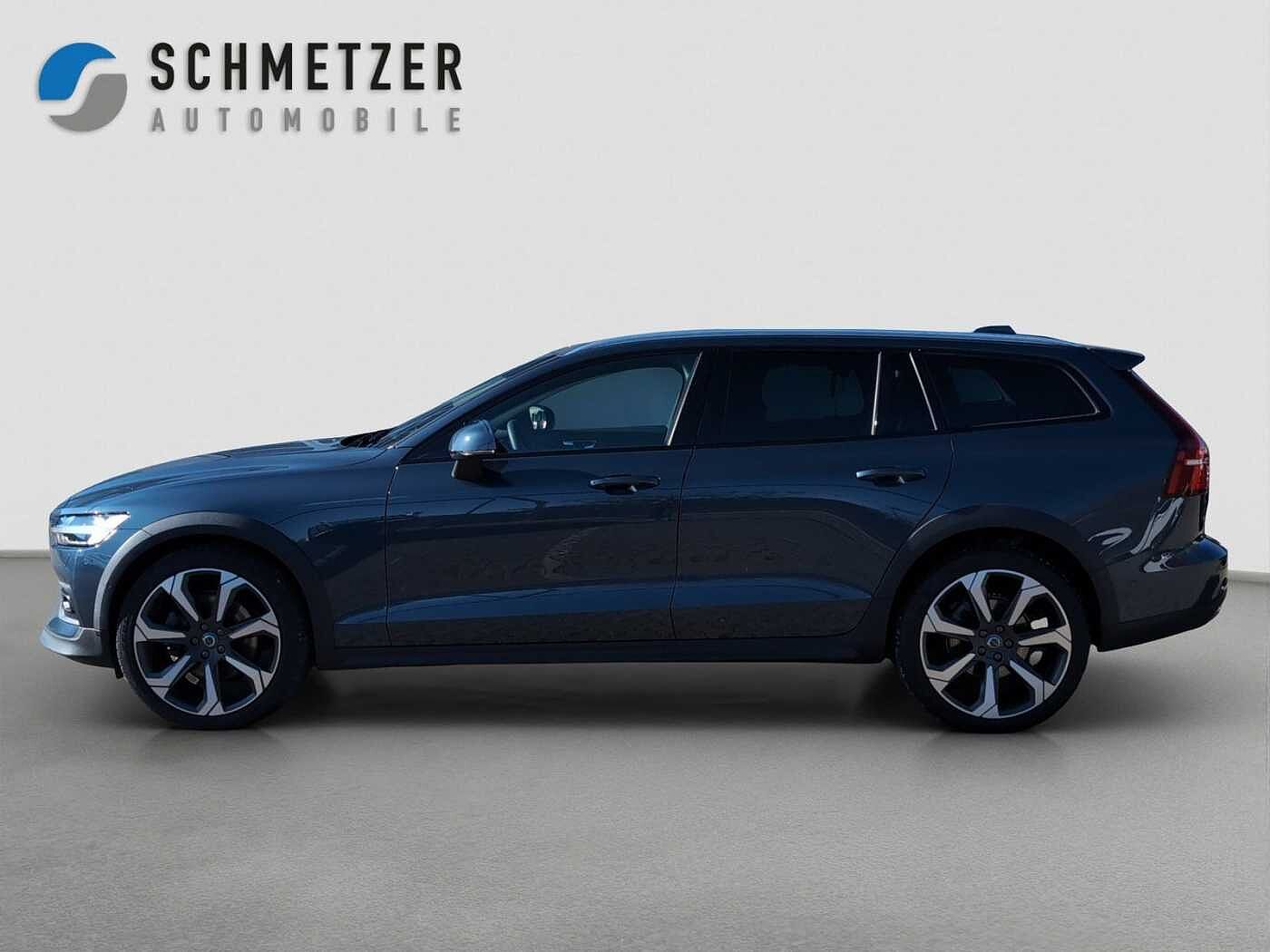 Volvo  +B4+AWD+GT+CC+360°Kam+Standhzg+abged. Scheiben