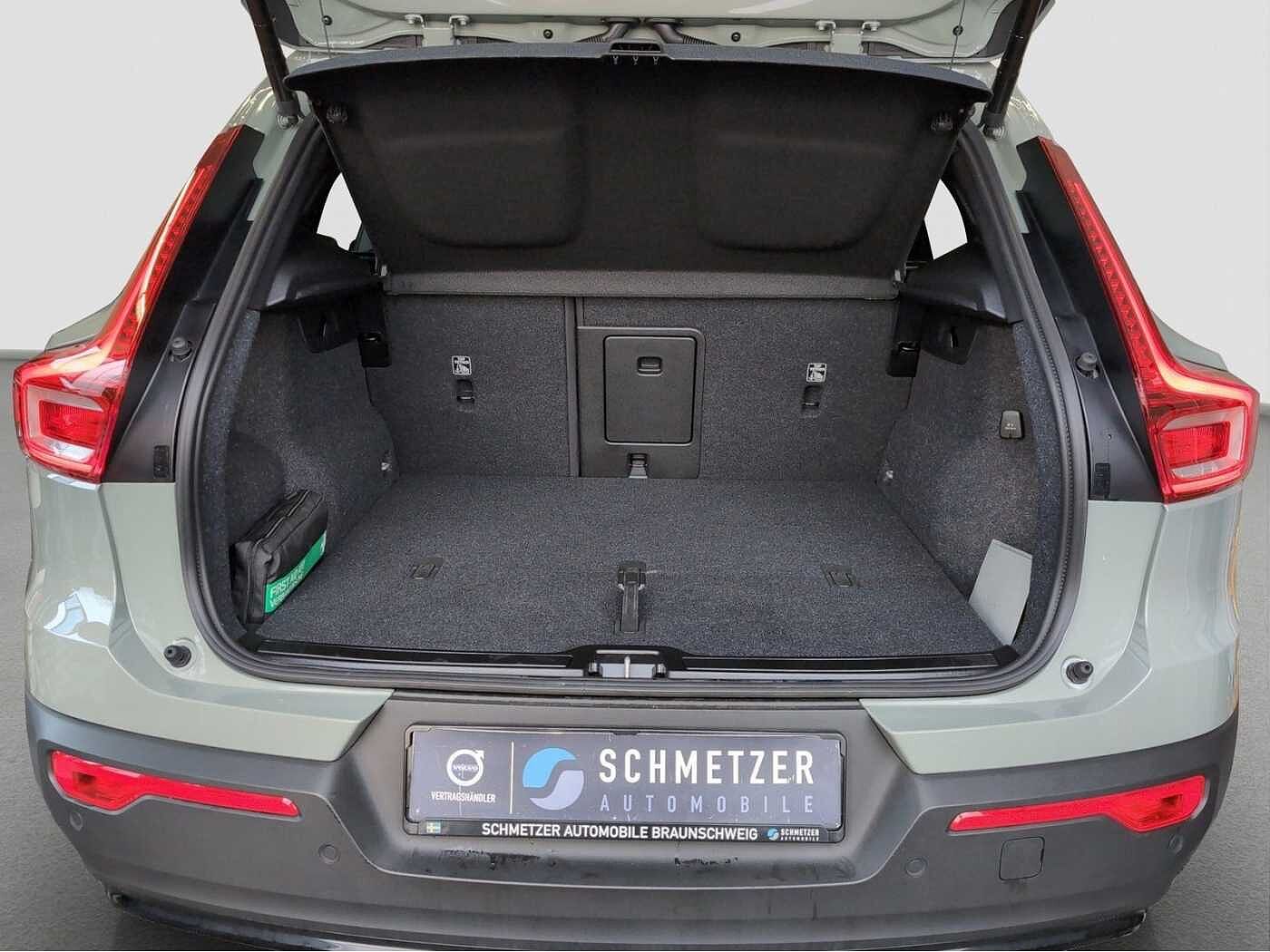 Volvo  +B4+GT+Mild-Hybrid+Ultra Dark+Frontheiz+360°